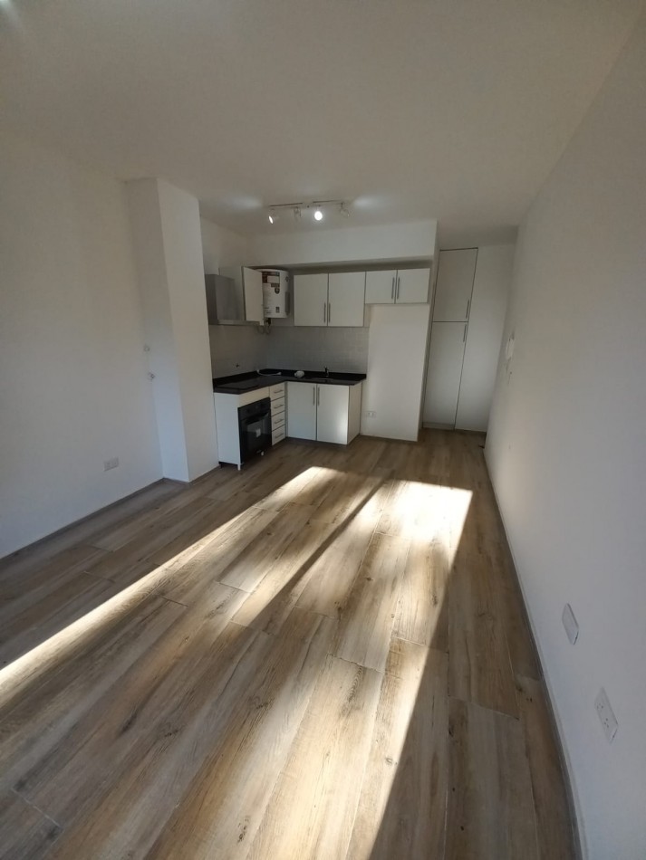 Venta Monoambiente con Balcon Barrio Abasto