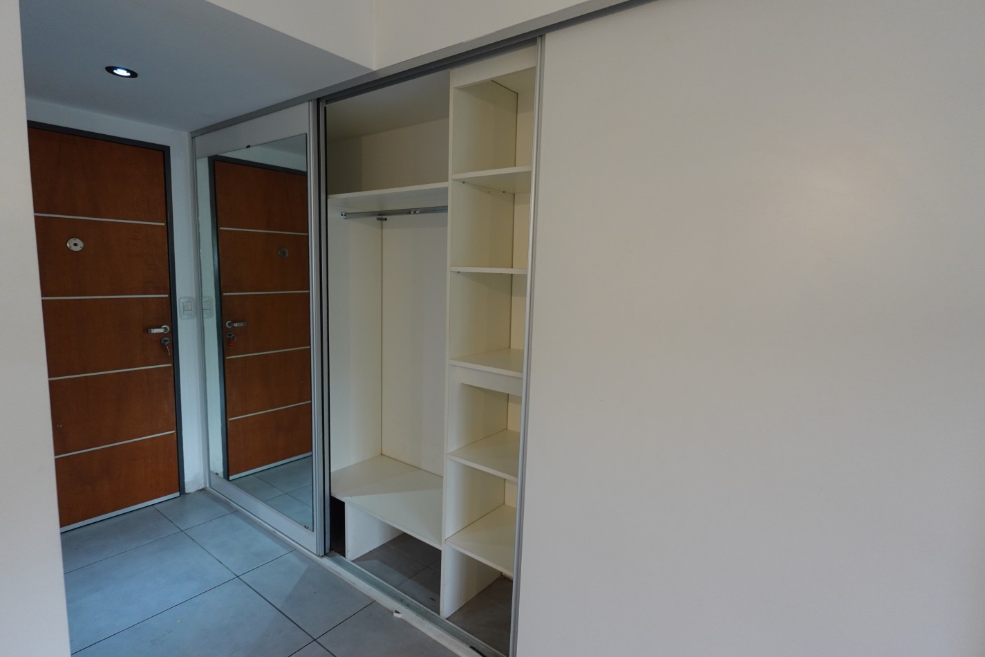 Venta Monoambiente con Balcon Refineria