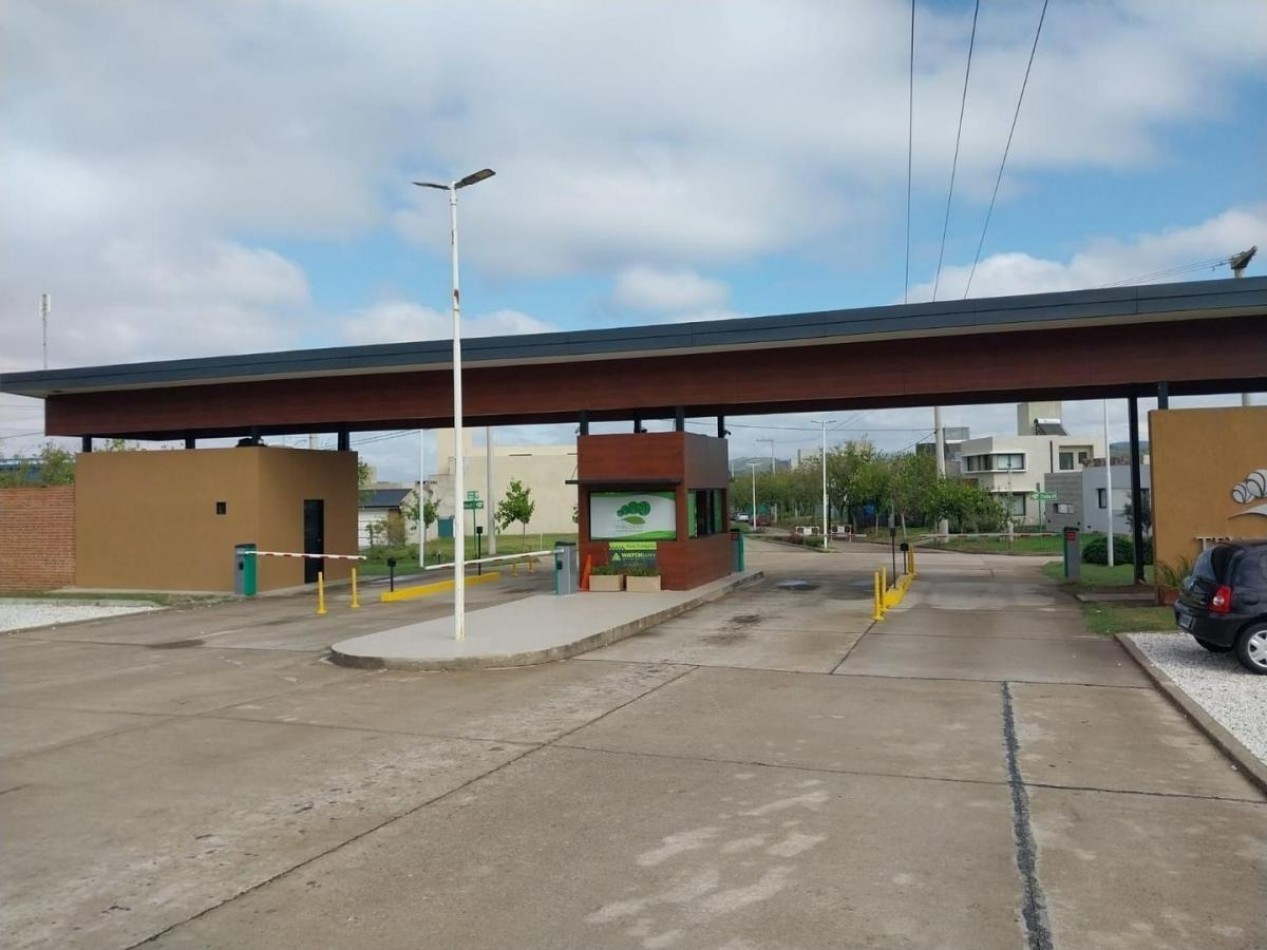 Venta Terreno 608 m2 Barrio Las Tejas 4