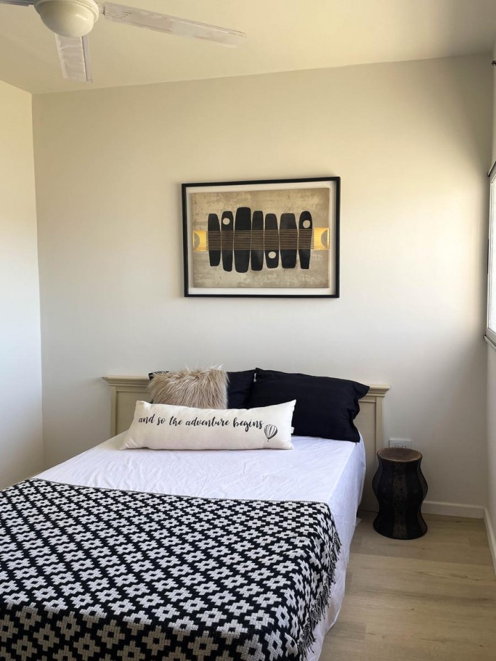 Casa 2 Dormitorios con Pileta en Funes Town