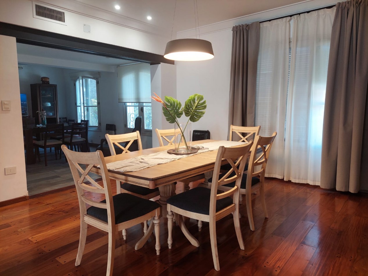 Casa 4 Dormitorios en Echesortu Pasaje Gould 800