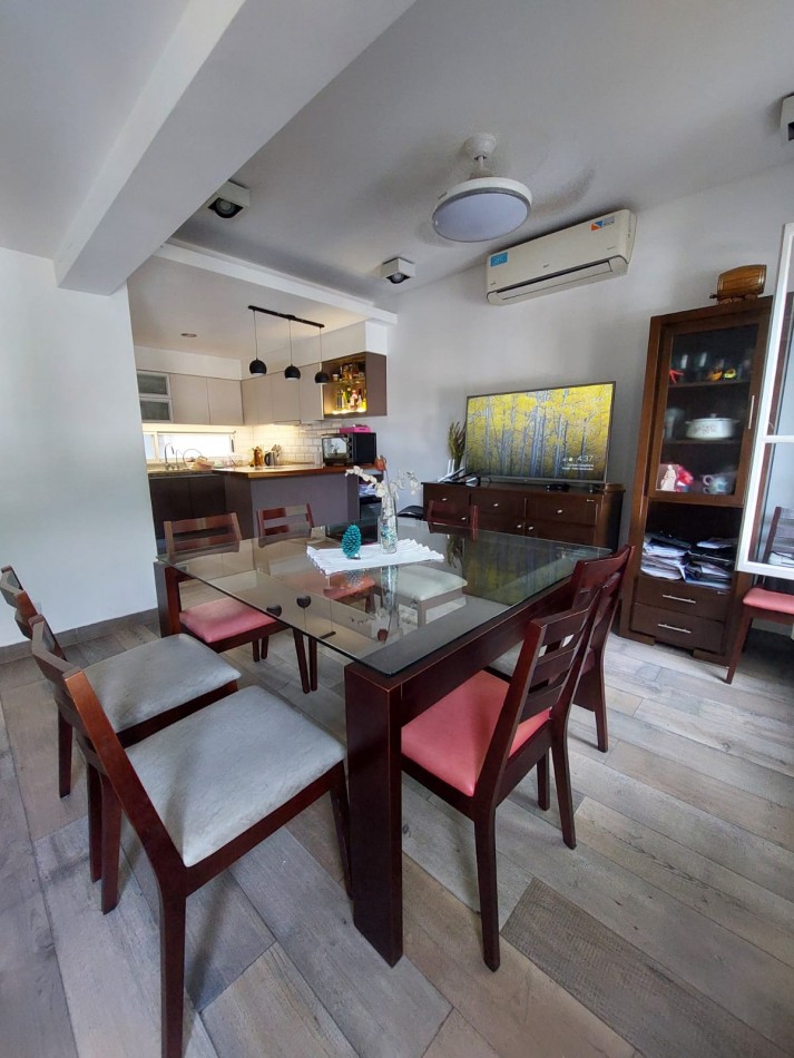 Casa 4 Dormitorios en Echesortu Pasaje Gould 800