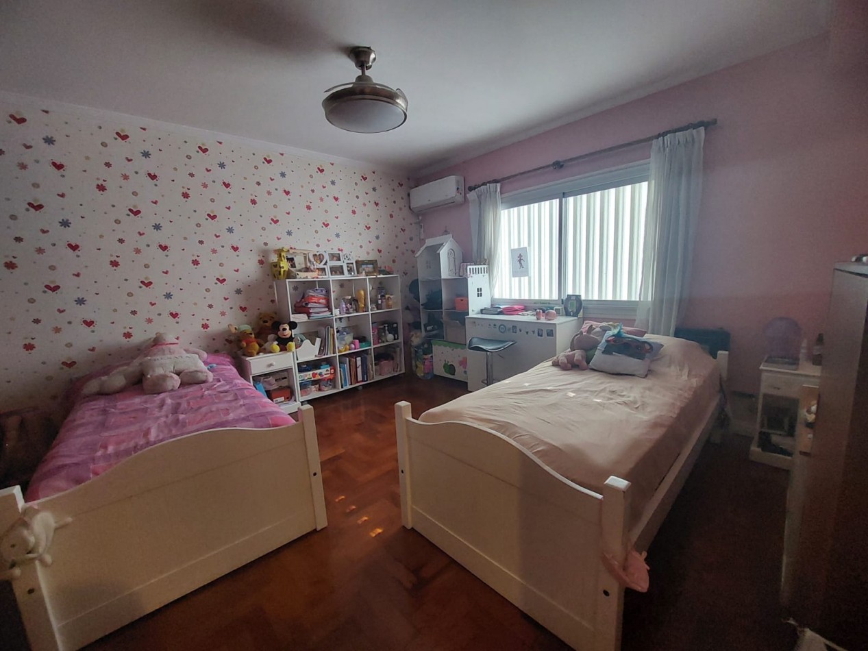 Casa 4 Dormitorios en Echesortu Pasaje Gould 800