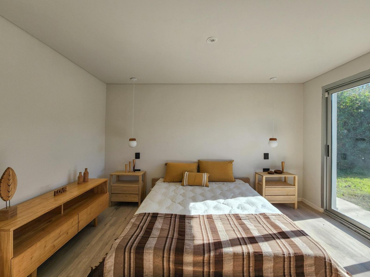 Casa 3 Dormitorios con Pileta Funes Hill Miraflores