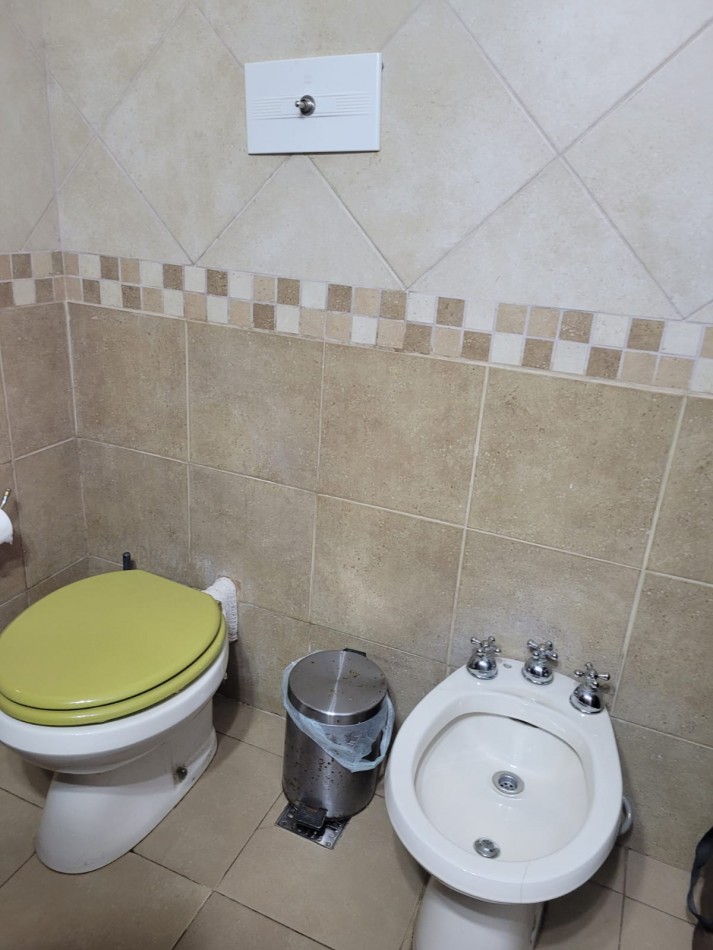 Casa 2 Dormitorios con Patio y Terraza Centeno 700