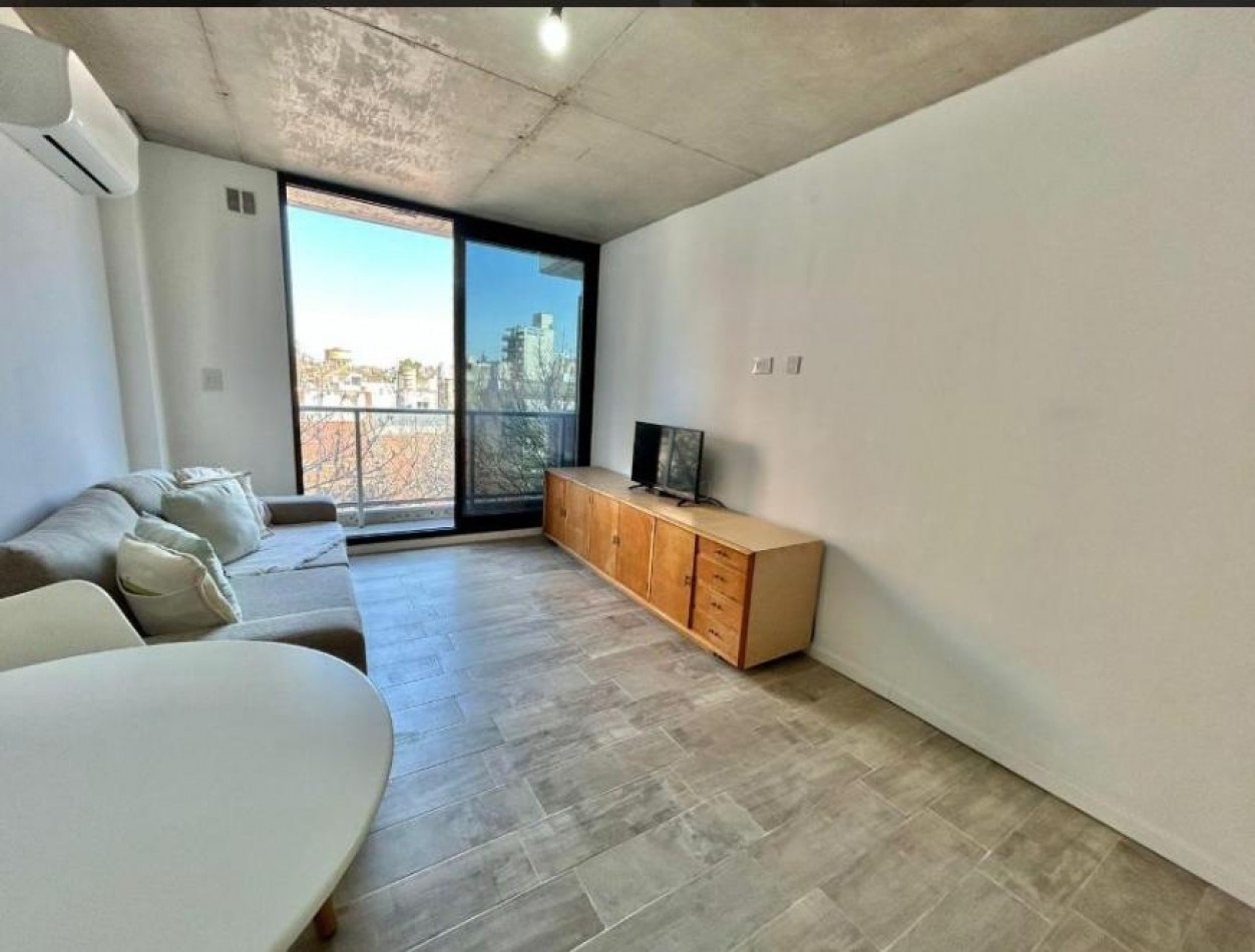 Venta Monoambiente con Balcon Barrio Abasto Ituzaingo 1800