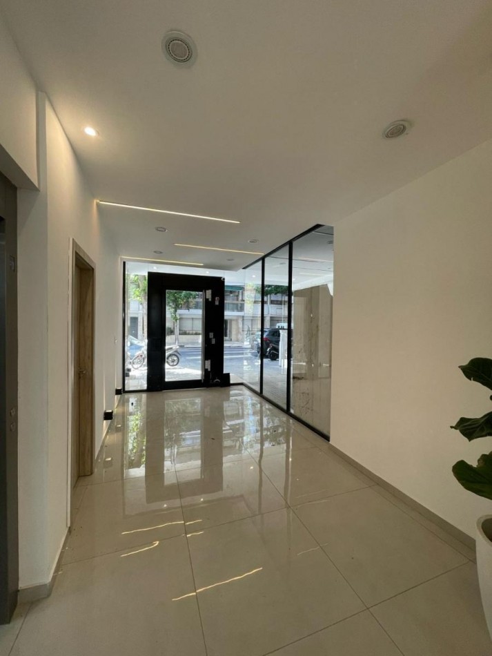 Venta Departamento 1 Dormitorio San Juan 600