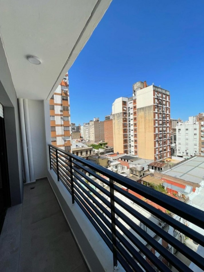 Venta Departamento 1 Dormitorio San Juan 600