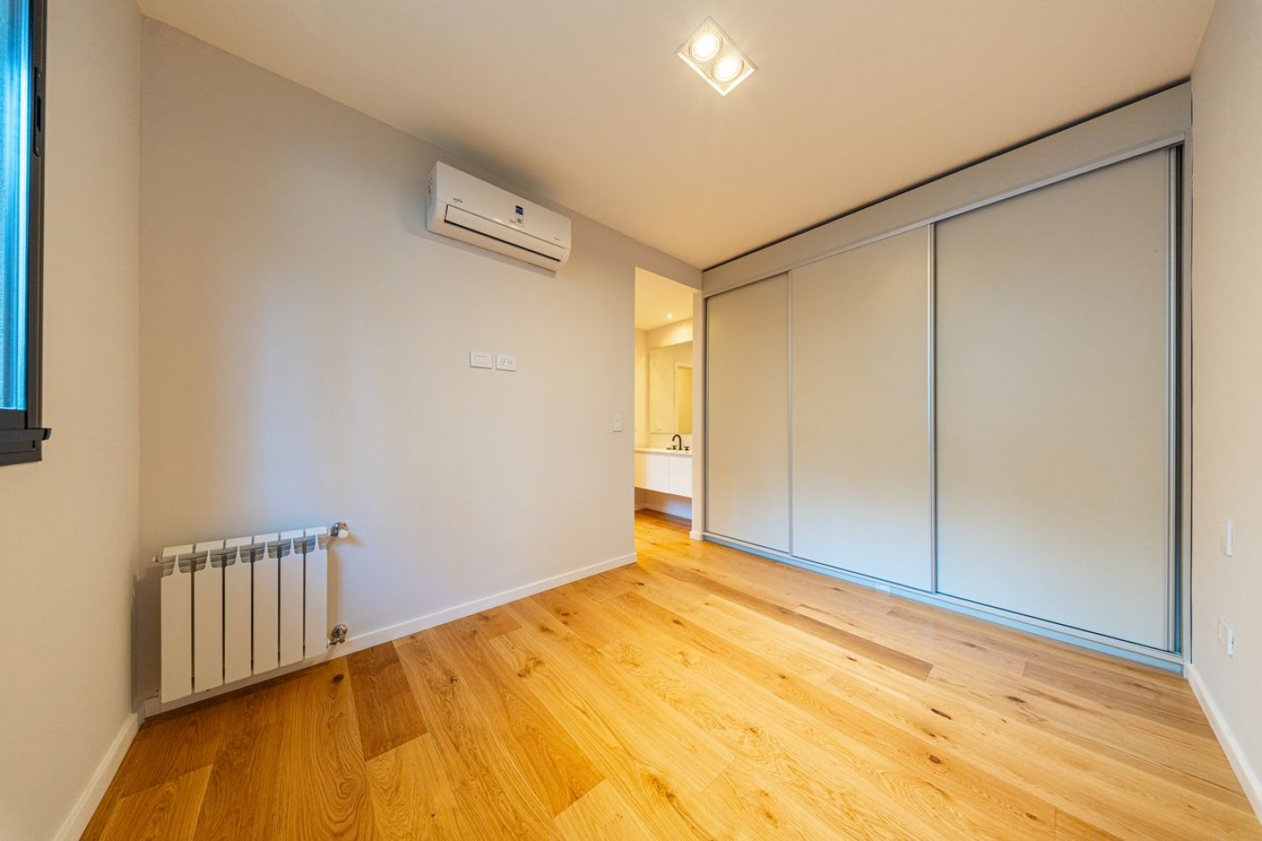 Casa de Pasillo 3 Dormitorios Jardin Pileta Terraza Moreno 1100