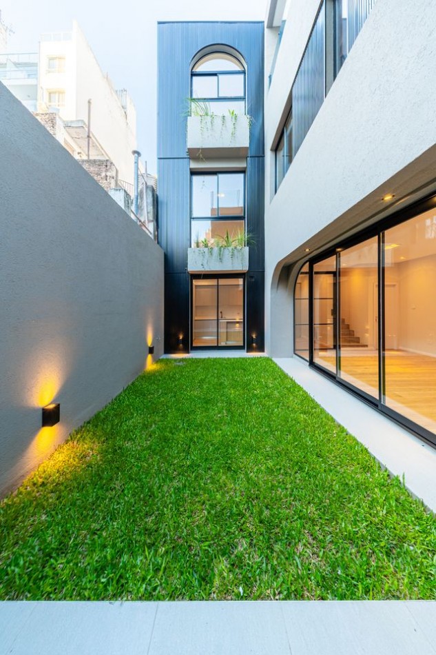 Casa de Pasillo 3 Dormitorios Jardin Pileta Terraza Moreno 1100