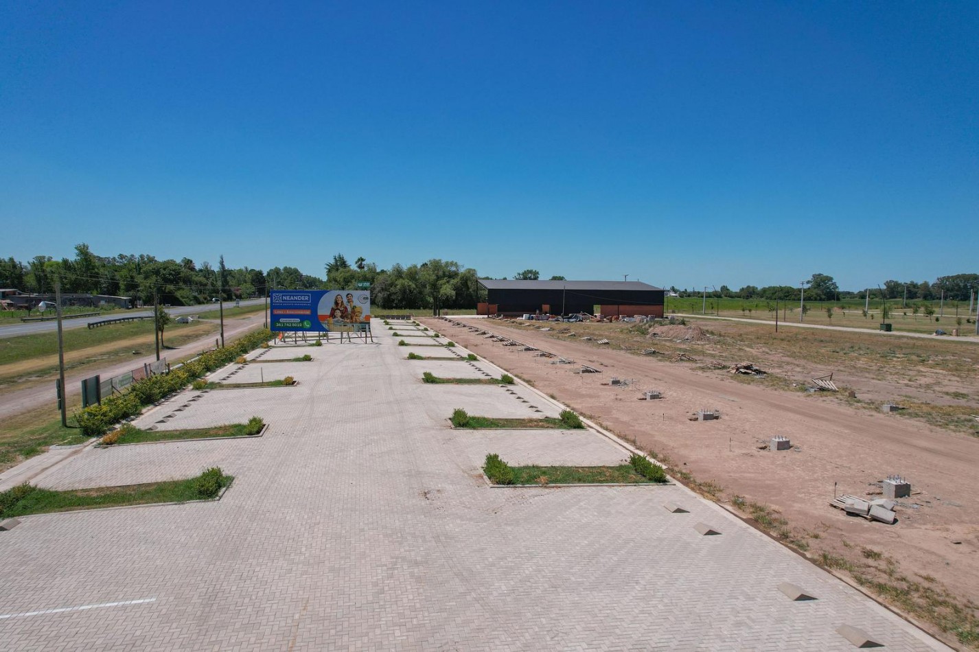 Venta de Terreno 300 m2 Barrio Abierto Neander