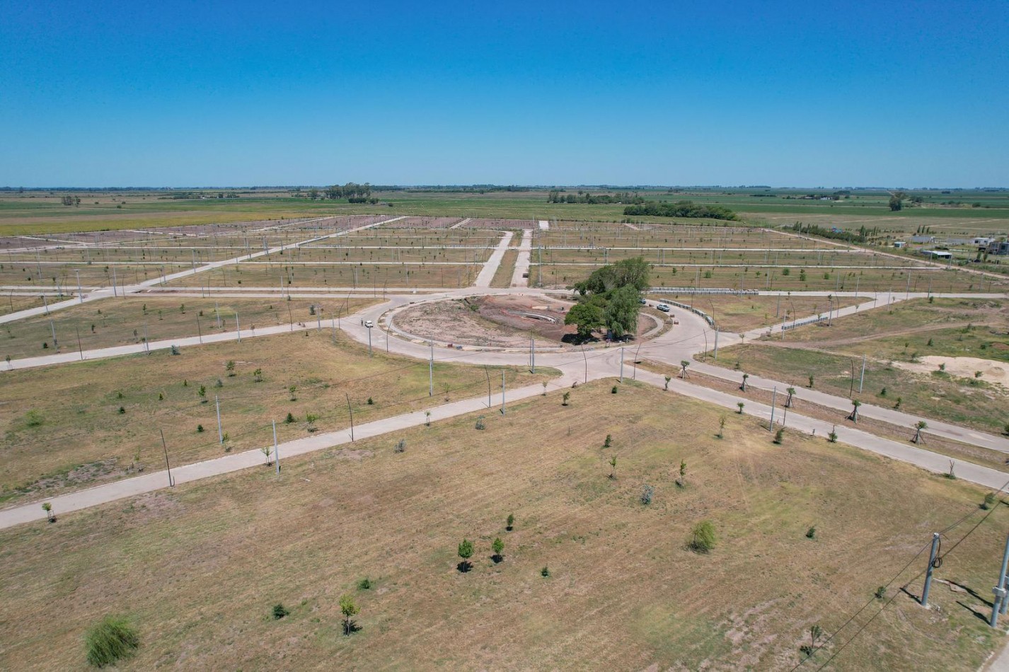 Venta de Terreno 300 m2 Barrio Abierto Neander