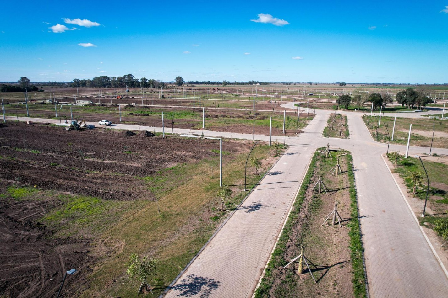 Venta de Terreno 300 m2 Barrio Abierto Neander