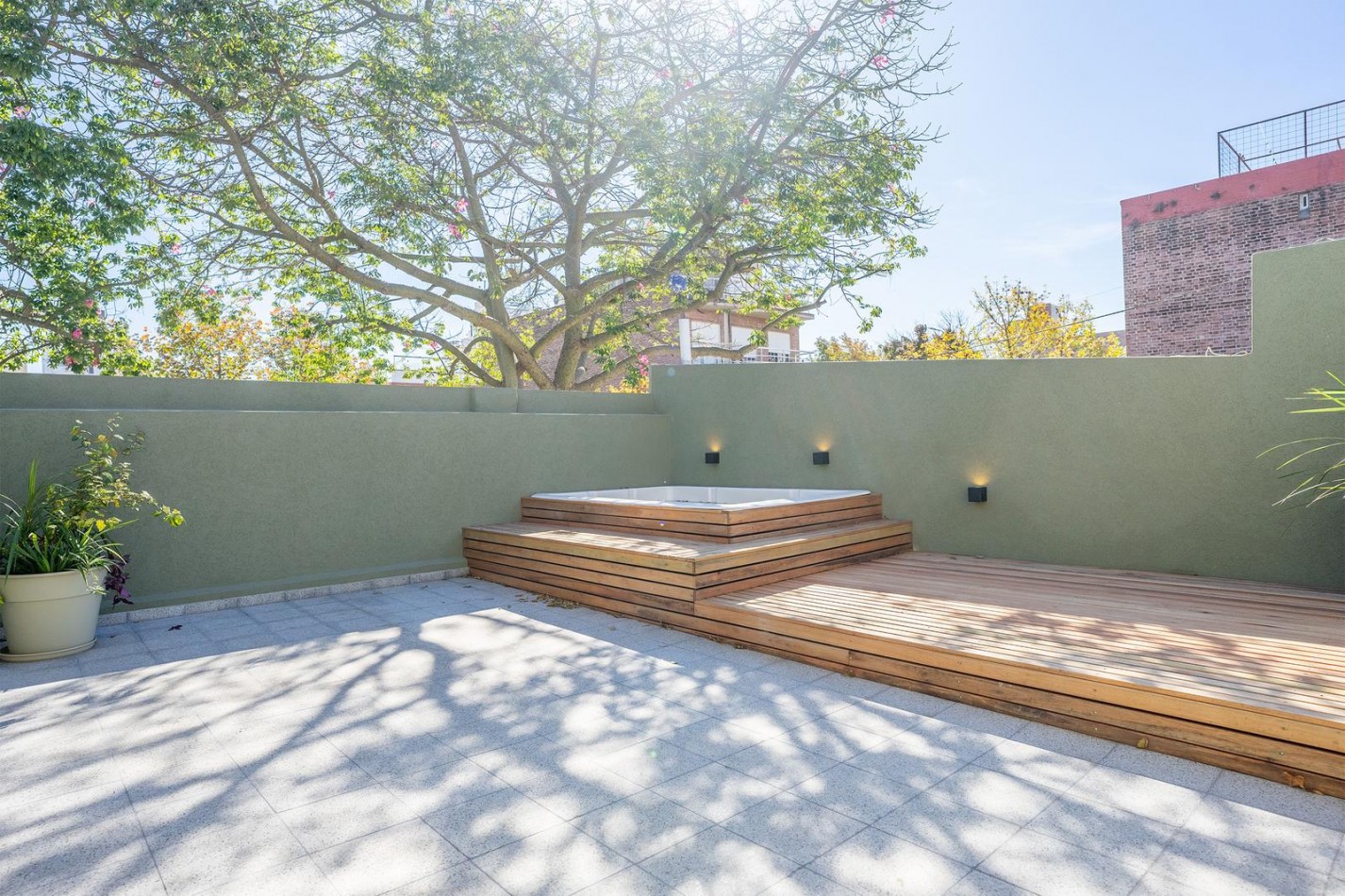 Casa 3 Dormitorios con Terraza y Pileta Ricchieri 487