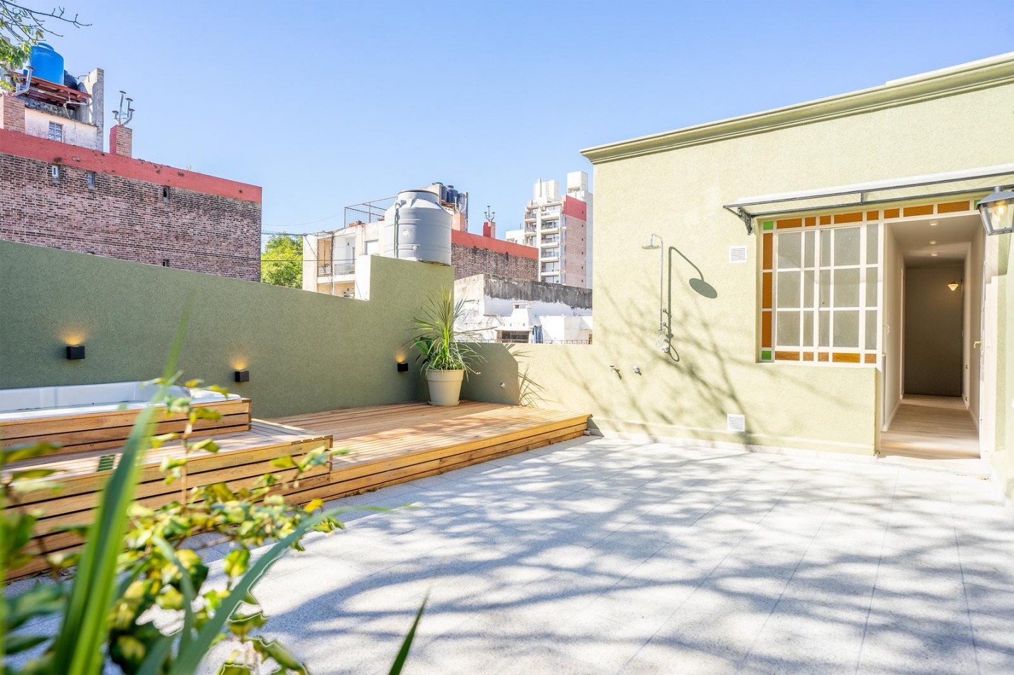 Casa 3 Dormitorios con Terraza y Pileta Ricchieri 487