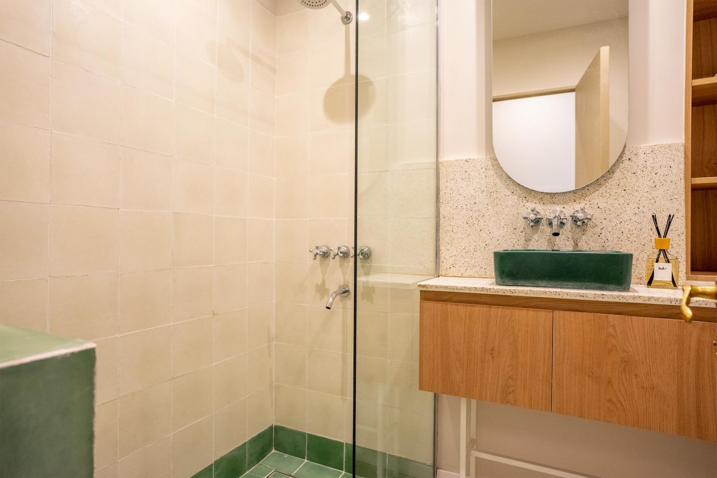 Casa 3 Dormitorios con Terraza y Pileta Ricchieri 487