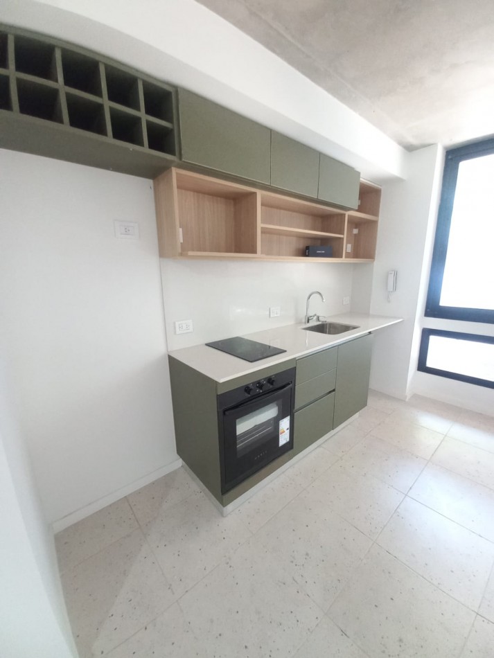 Departamento 1 Dormitorio con Patio Rodriguez 600