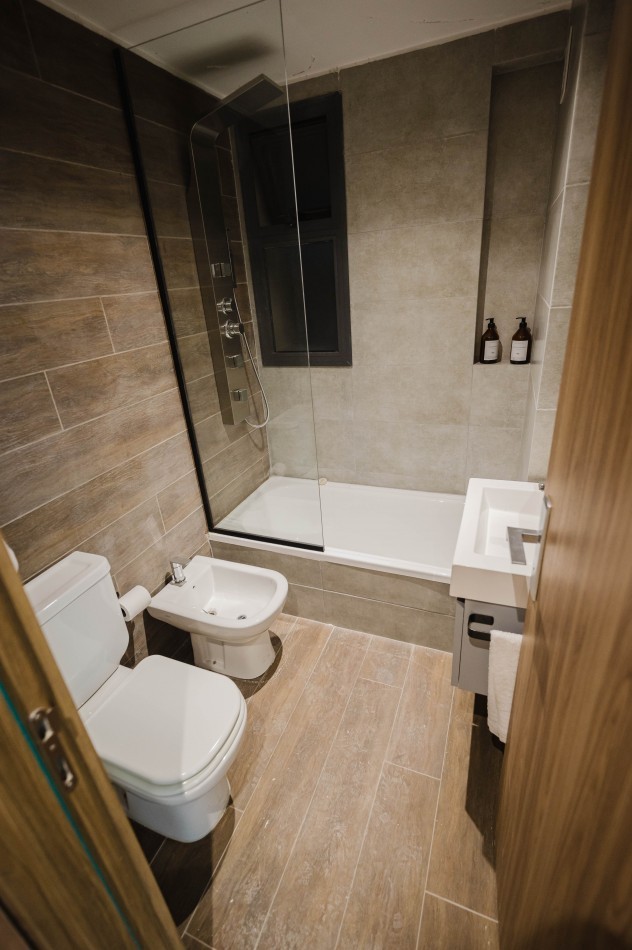 Departamento 2 Dormitorios con Patio y Pileta Entre Rios 400