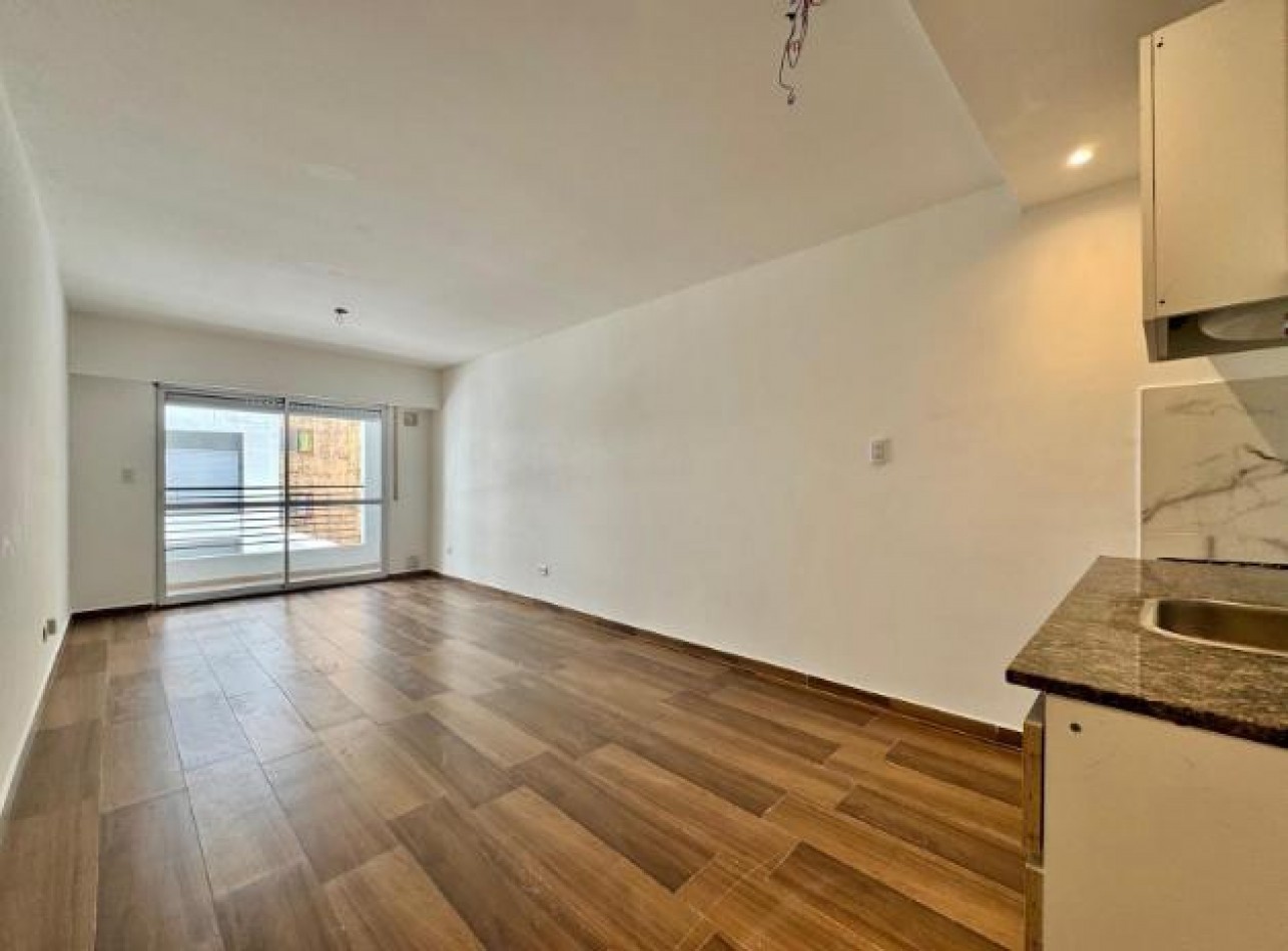 Venta Departamento 1 Dormitorio Mitre 1100